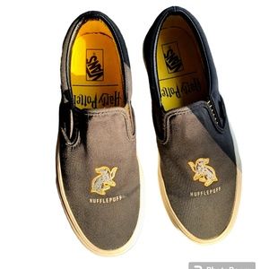 Harry Potter X Vans Hufflepuff sneaker slides
